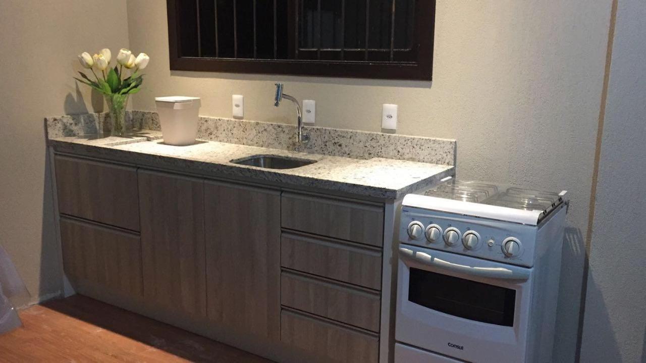 Апартаменты Apartamento Luxo Em Грамаду Экстерьер фото